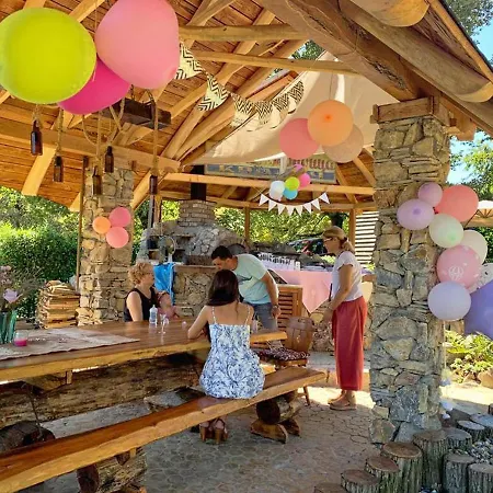 Mountain Jarilo - Scenic Fruska Gora Retreat With Fireplace, Sauna And Large Private Yard * Lezimir