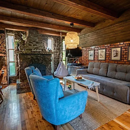 Holiday home Mountain Jarilo - Scenic Fruska Gora Retreat With Fireplace, Sauna And Large Private Yard