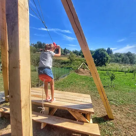 Mountain Jarilo - Scenic Fruska Gora Retreat With Fireplace, Sauna And Large Private Yard